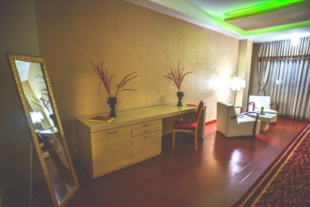 סקופיה Hotel New Star מראה חיצוני תמונה