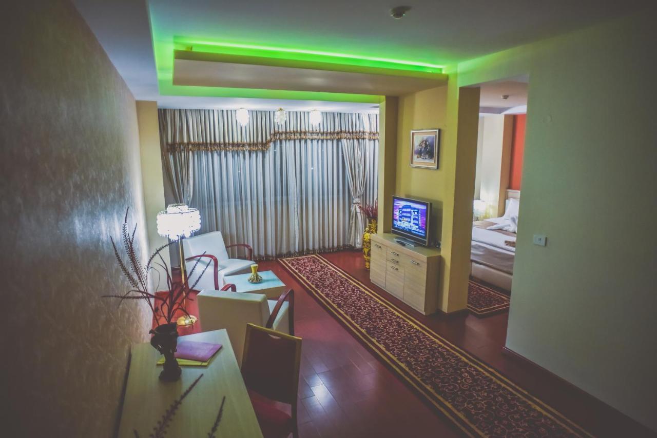 סקופיה Hotel New Star מראה חיצוני תמונה